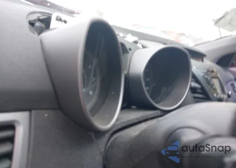 2016 Hyundai Elantra Value Edition из США, поврежденный, VIN KMHDH4AE6GU479597